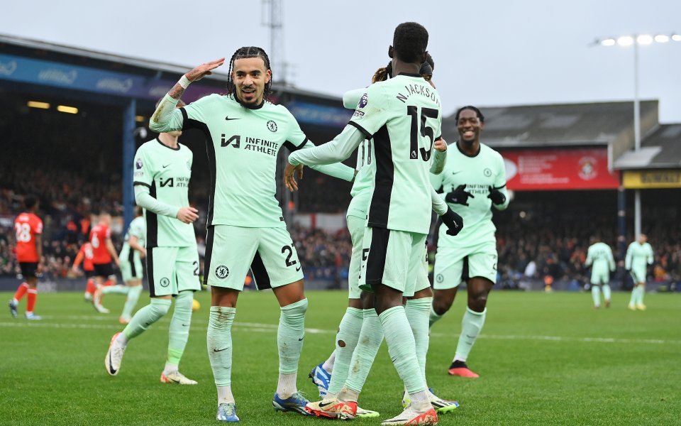 Лутън и Челси играят при резултат 1:3 в мач от 20-я кръг