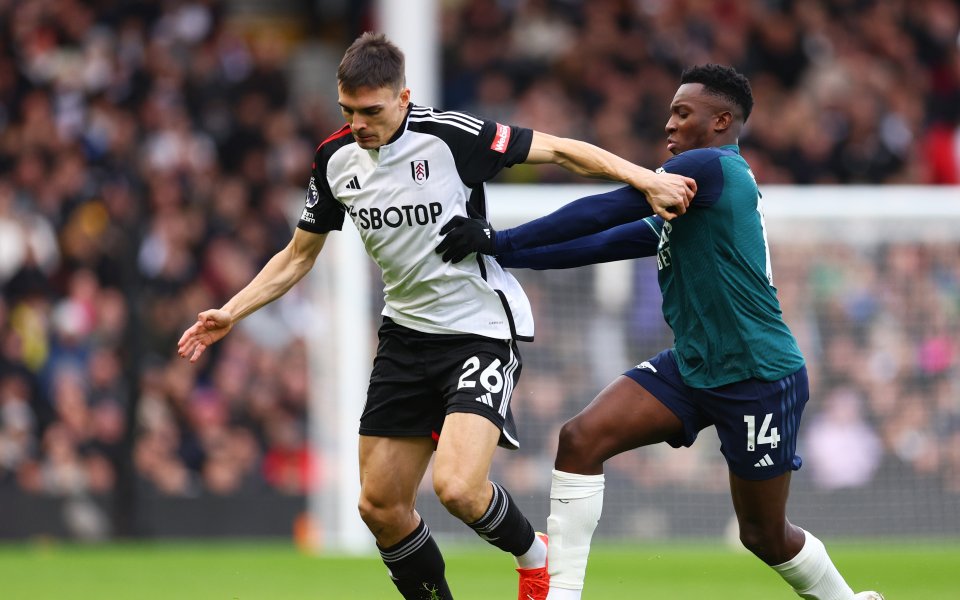 Фулъм и Арсенал играят при 1:1 в мач от 20-ия кръг