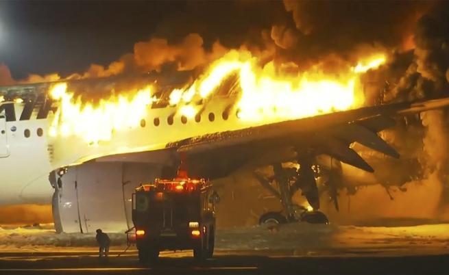 Смъртоносната самолетна катастрофа в Япония: Доклад хвърля светлина върху причините за трагедията