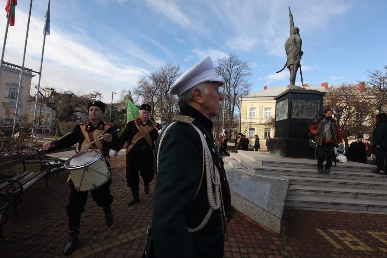 <p>На 4 януари се навършват 146 години от Освобождението на София. На този ден подразделения от Западния отряд на руската армия, командван от ген. Гурко, влизат тържествено в бъдещата българска столица.</p>