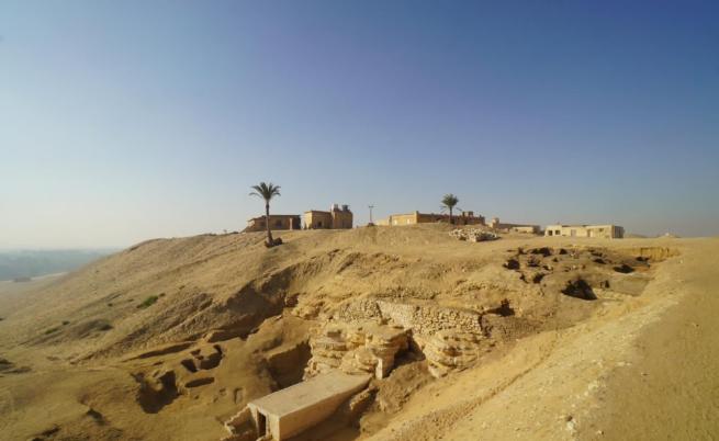 Откриха древноегипетска гробница на близо 5000 години край Кайро (СНИМКИ)