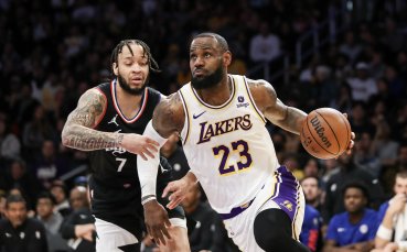 ЛеБрон Джеймс и Лейкърс спечелиха градското дерби с Клипърс