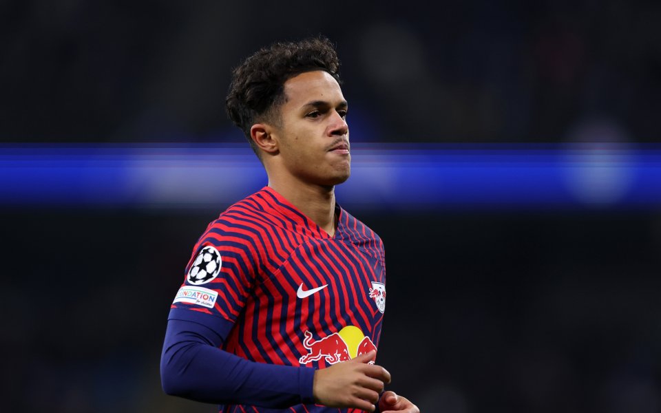 Фабио Карвальо преминава под наем от Ливърпул в Хъл Сити,