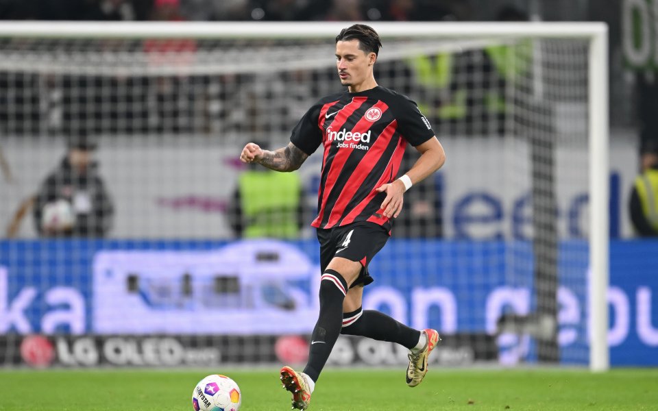 Защитникът на Лийдс Робин Кох, който играе под наем за