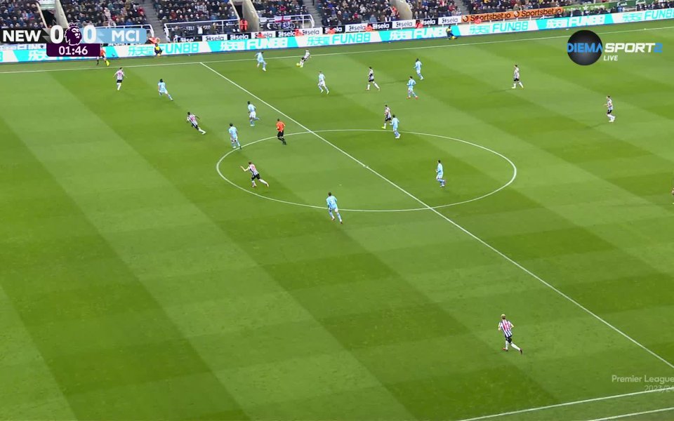 Отборът на Нюкасъл имаше отлична възможност да поведе на Манчестър