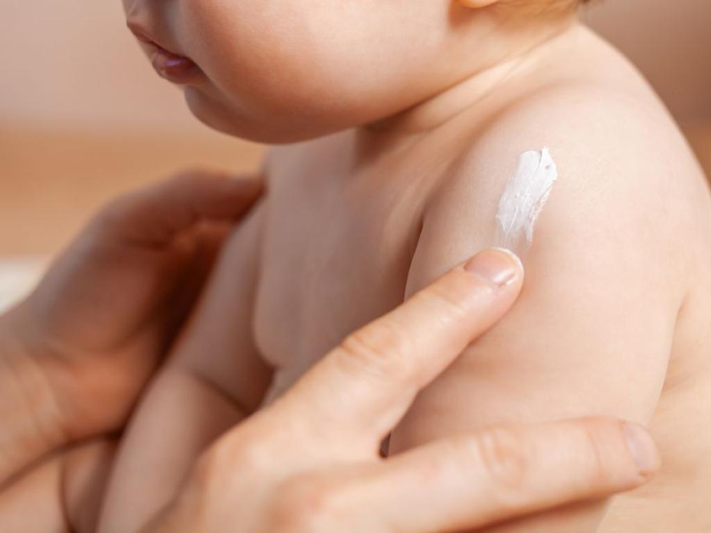 Какви са особеностите на детската кожа Как й се отразява