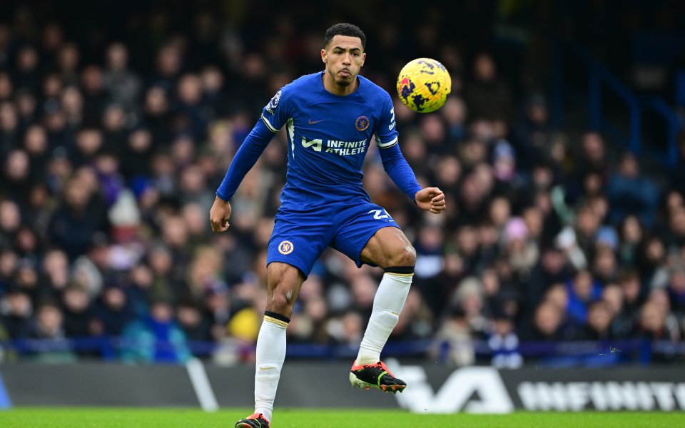 Ливърпул може да опита изненадващ трансфер и да се подсили