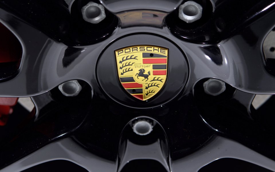 Порше все още се интересува от Формула 1. Това заяви