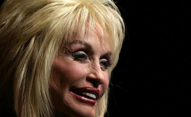 Доли Партън: „Още не съм умряла!“ - легендарната певица отговаря на слуховете за влошено здраве