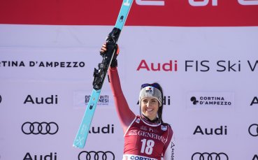 Австрийката Щефани Фениер спечели спускането от Световната купа по ски