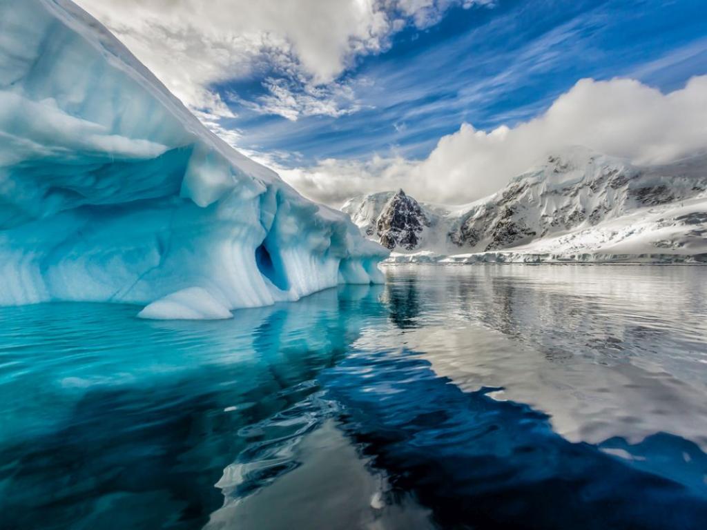 Учени откриха че някога в Западна Антарктида е текла река