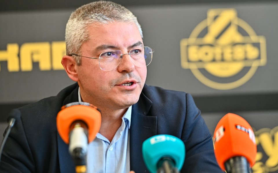 Членът на борда на директорите на Ботев Пловдив адвокат Слави Микински