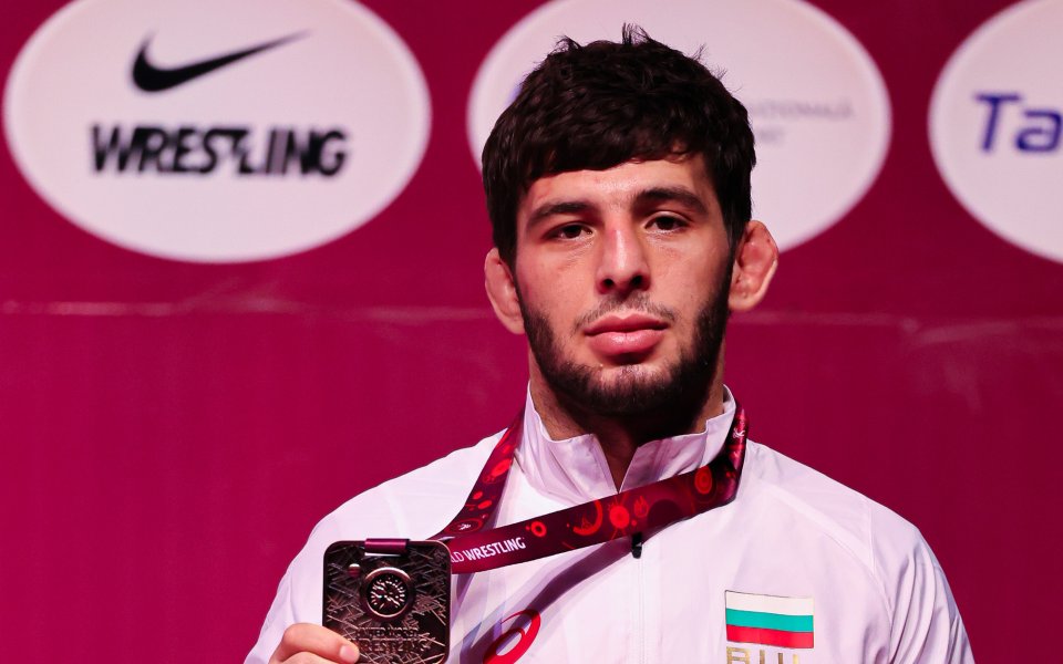Рамазанов донесе осми медал на България от Европейското