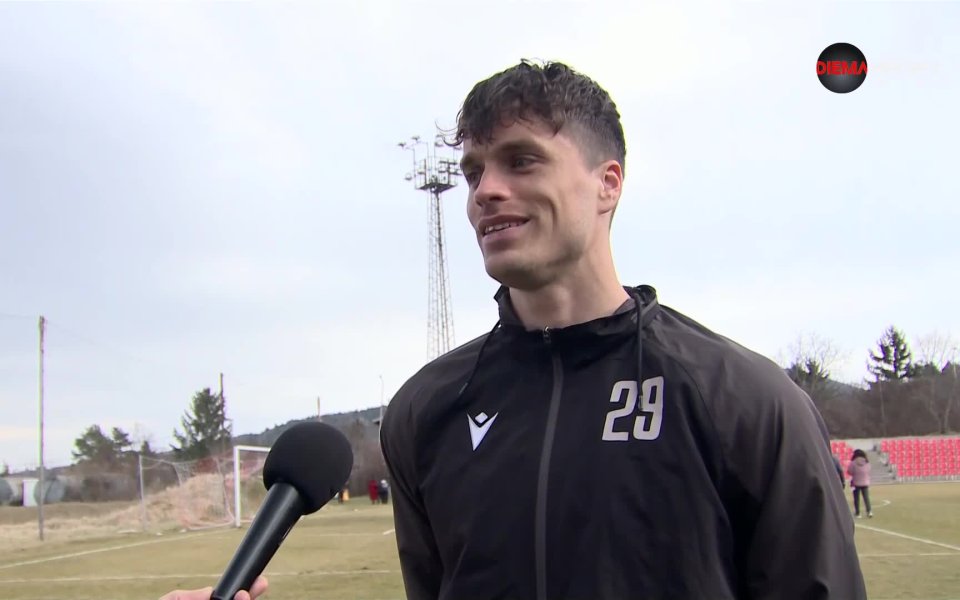 Бранителят на ЦСКА Юрген Матай говори преди мача с Ботев