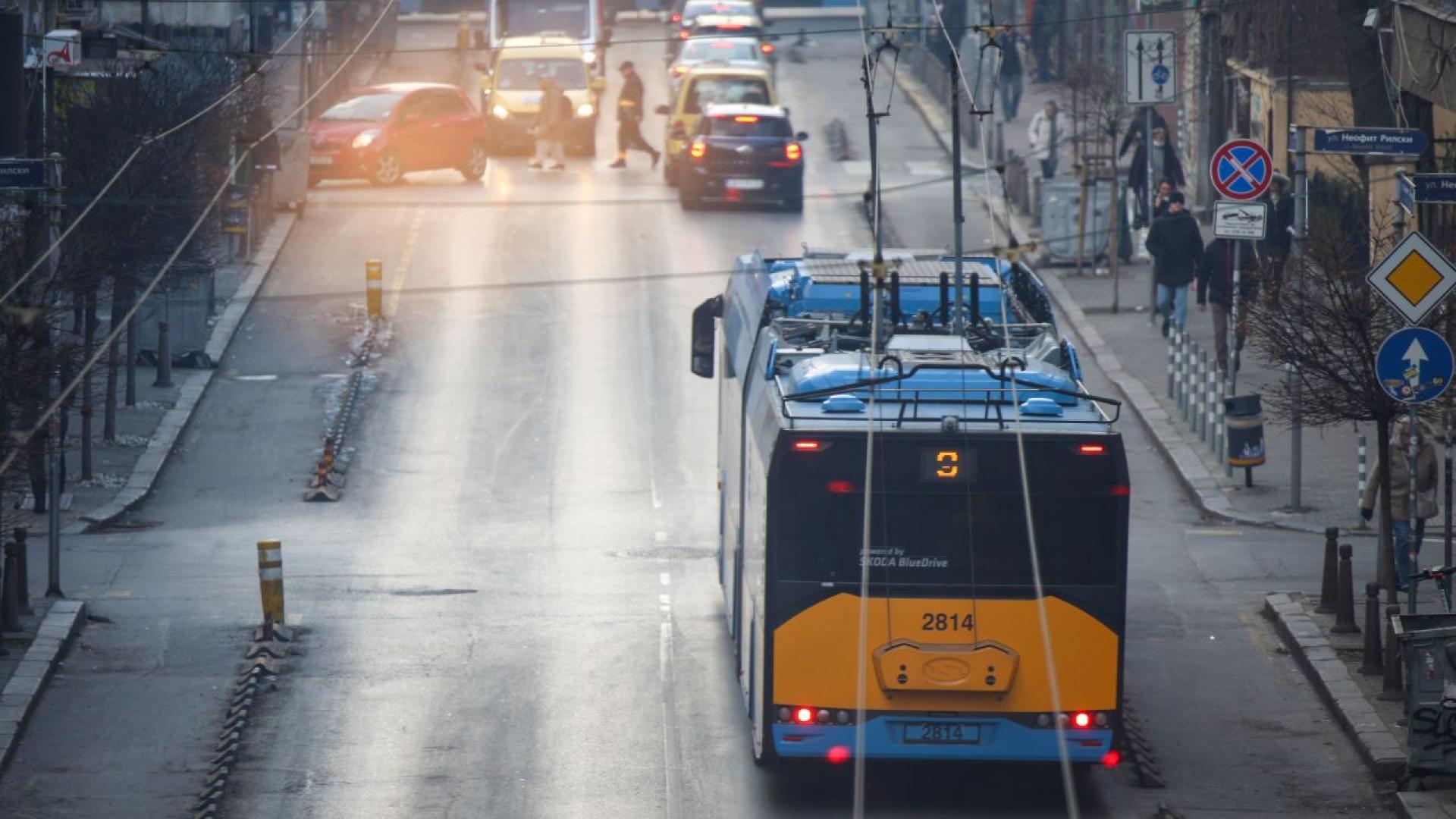 Променя се организацията на движението на градския транспорт за великденските