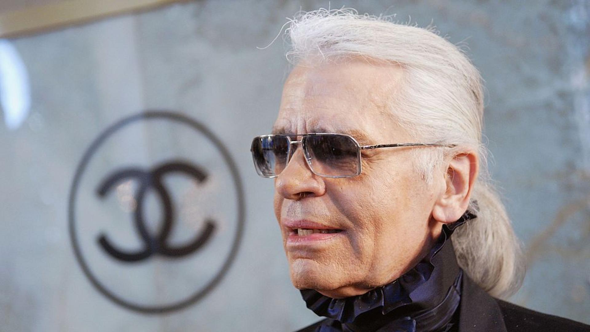 Вила край Париж която до смъртта си е собственост на