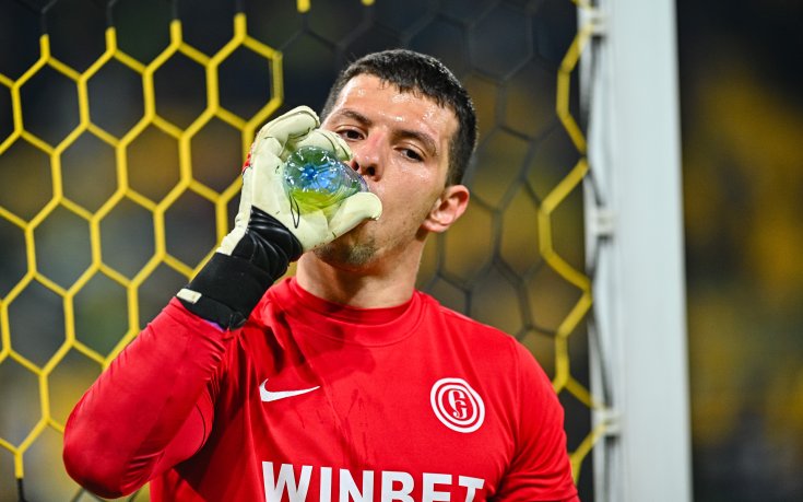 Локомотив Пд ще атакува вратаря на Етър през лятото