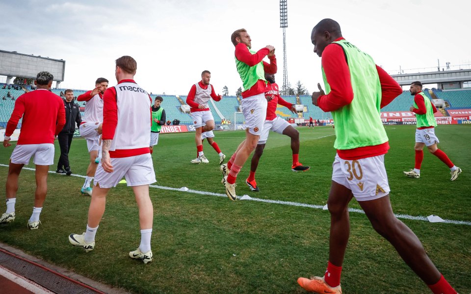 Отборите на ЦСКА и Арда играят при резултат 0:0 в