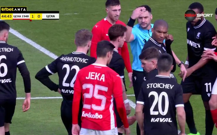 Неделко Пишчевич остави ЦСКА 1948 с човек по-малко (видео)