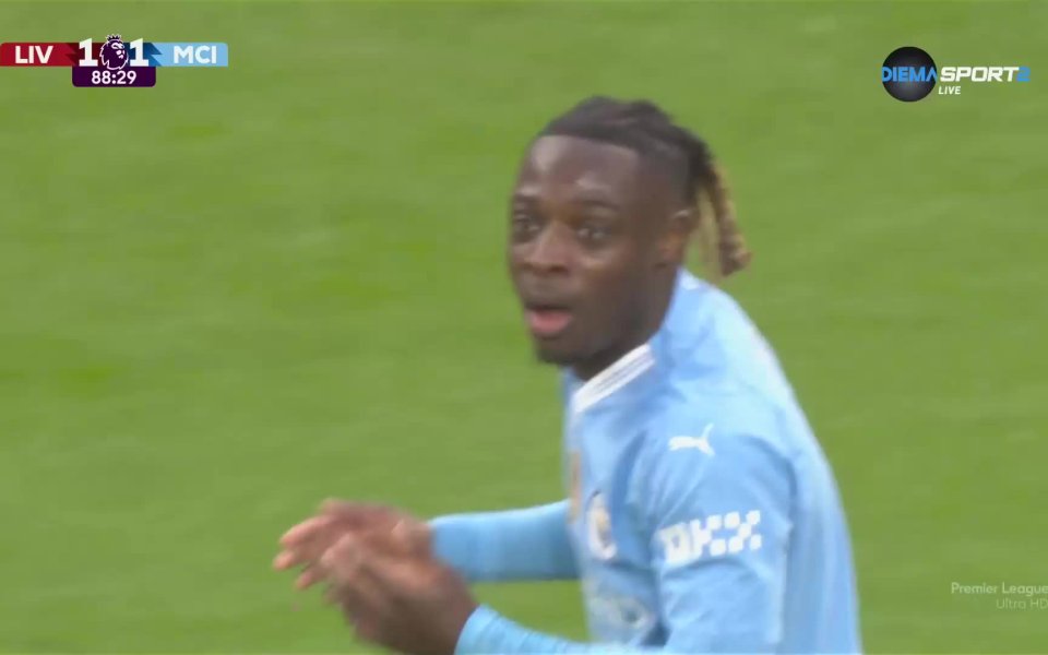 В 89-а минута на двубоя между Ливърпул и Манчестър Сити