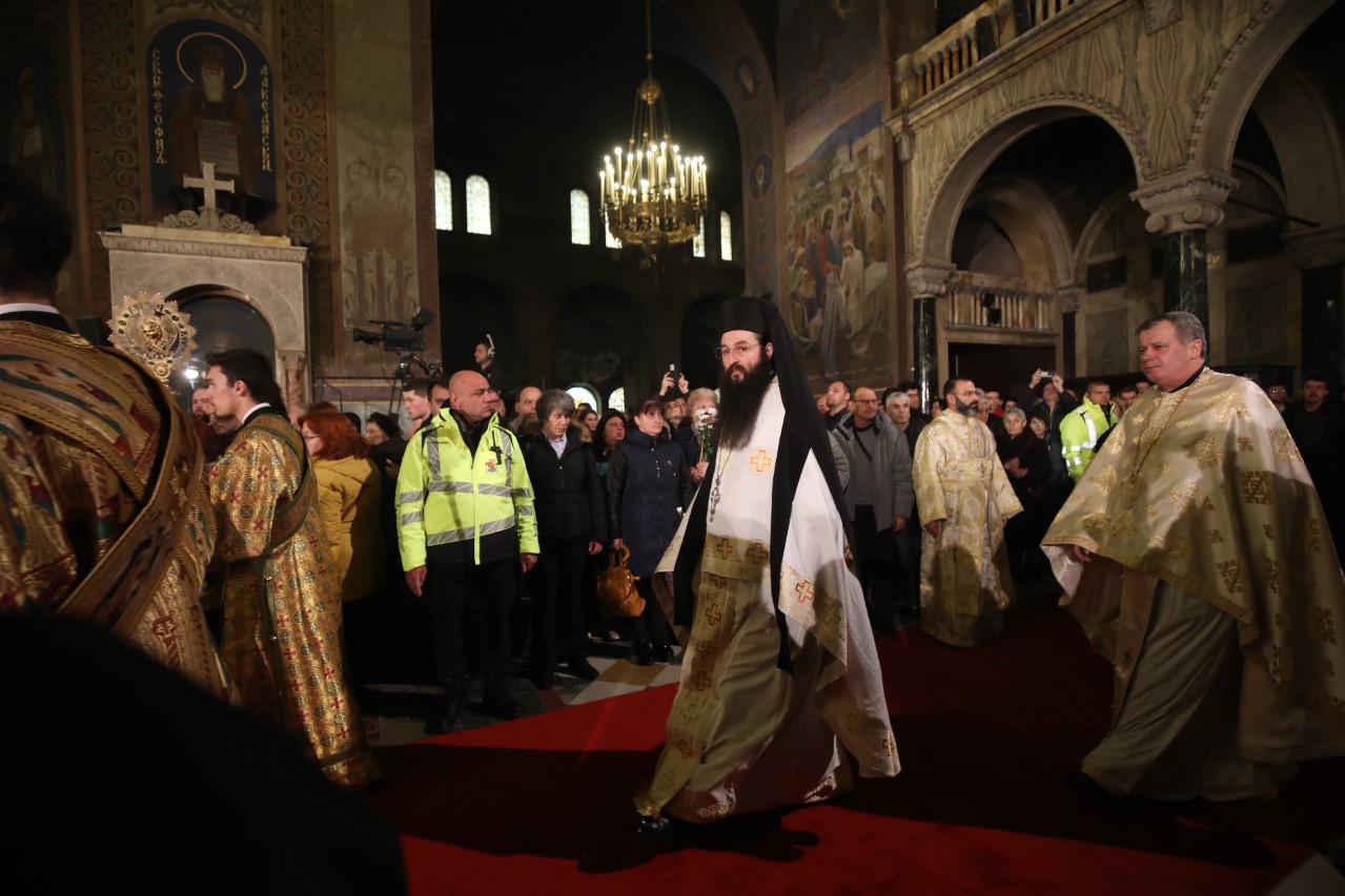 <p>В 9.30 ч. на 16 март беше отслужена заупокойната света литургия в памет на патриарх Неофит</p>