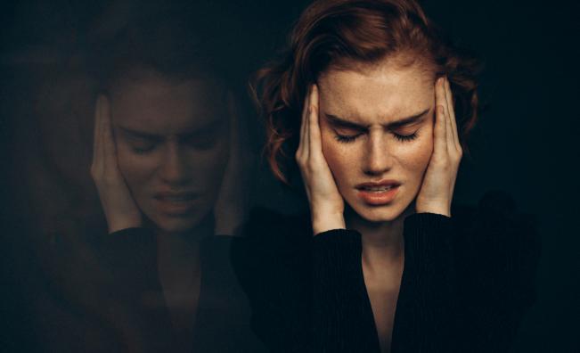 <p>Плашещо, но безвредно: Какво е&nbsp;&bdquo;синдром на експлодиращата глава&ldquo;</p>