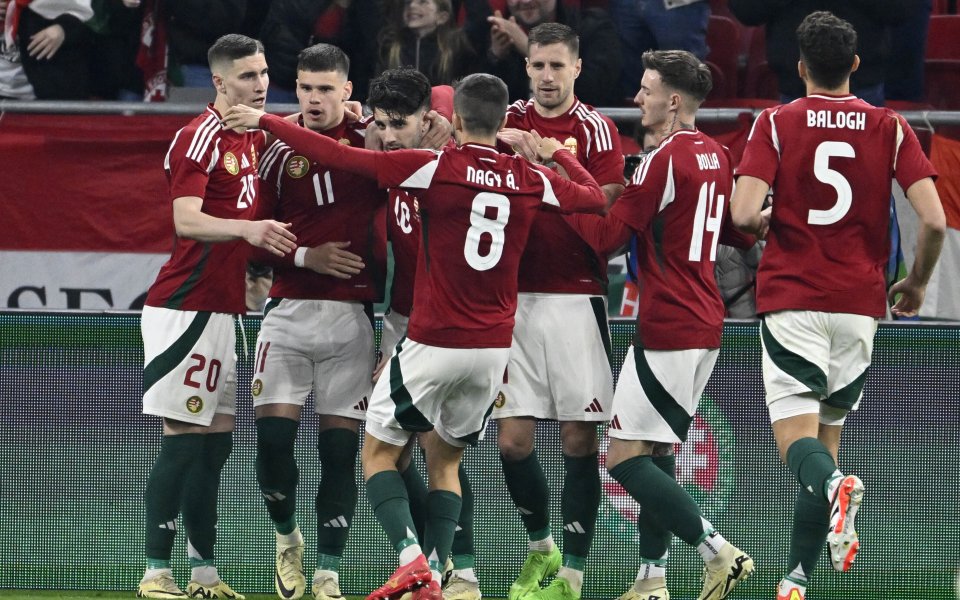 Отборите на Унгария и Турция играят при резултат 1:0 в
