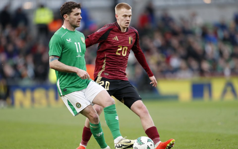 Отборите на Ирландия и Белгия играят при резултат 0:0 в контрола.