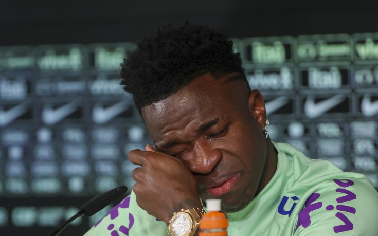 Легендарен вратар нападна Винисиус: Футболът е за мъже, а не за женчовци