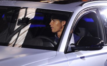 Нападателят на Ал Насър Кристиано Роналдо беше забелязан да кара