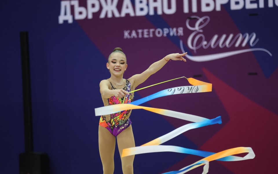 Всички национални състезателки участват на Държавното отборно първенство по художествена гимнастика