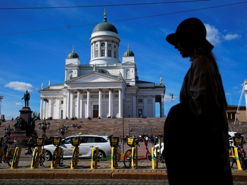 Властите на Финландия засякоха миризма наподобяваща на мирис на сяра