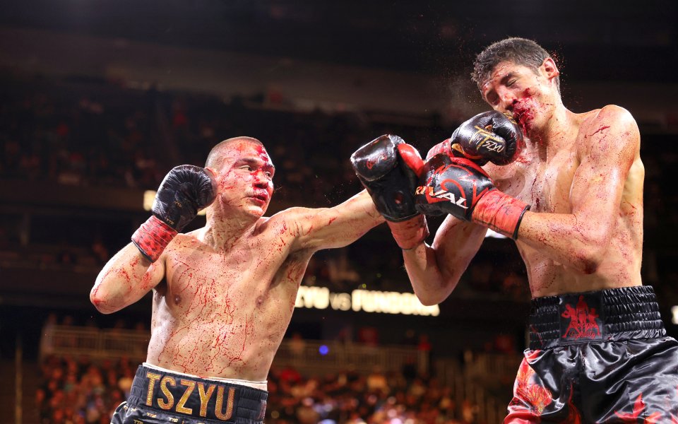 Първото по рода си събитие на Premier Boxing Champions по