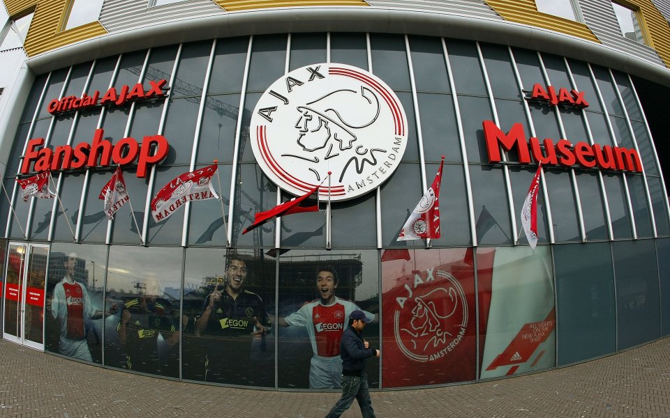 Аякс отстрани новия си изпълнителен директор - Алекс Крус, заради