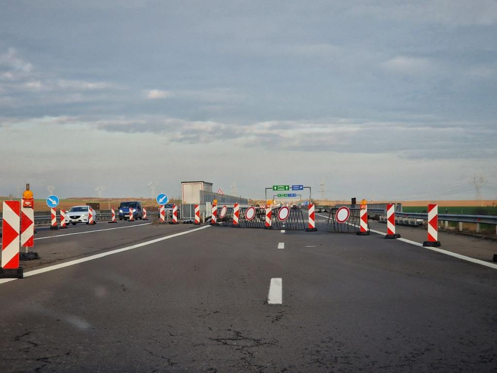 Движението на 214 километър на автомагистрала Тракия в посока Бургас