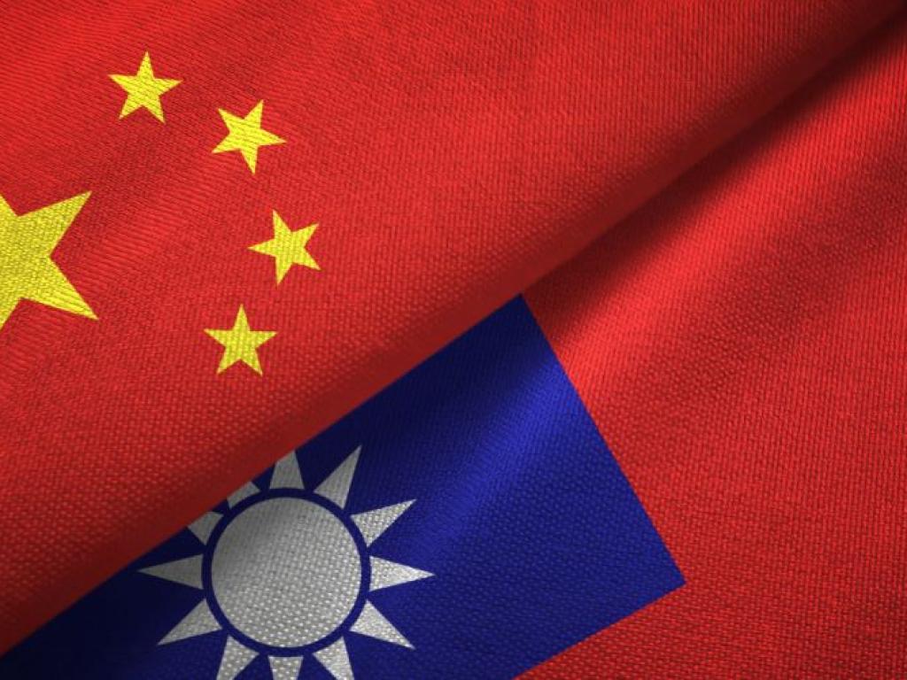 Китай започна двудневни широкомащабни военни учения около Тайван които нарече