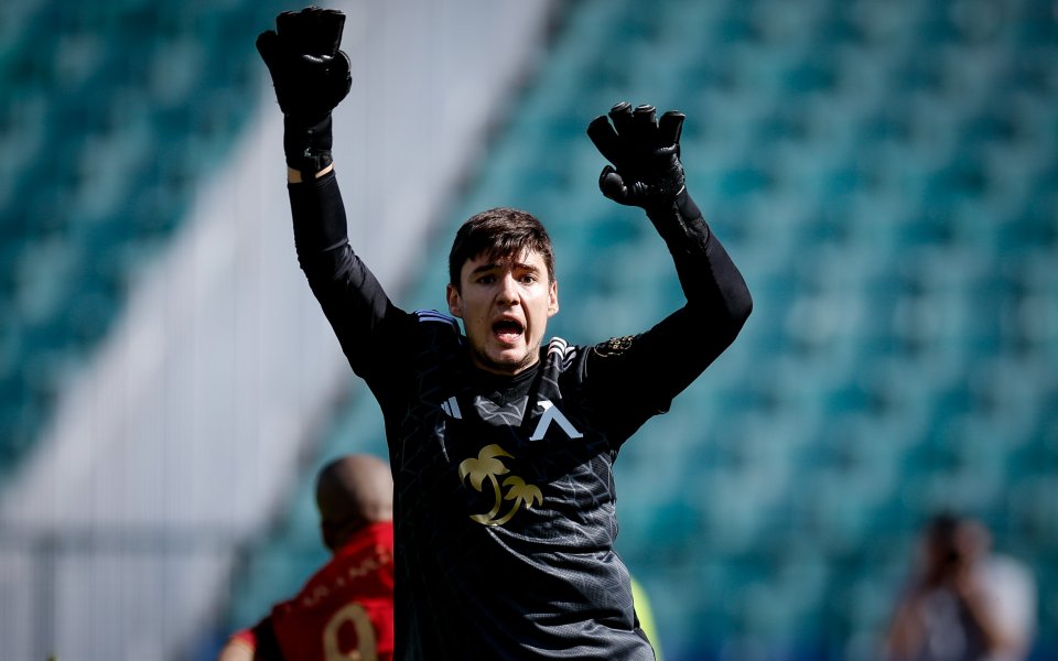 Наставникът на Левски - Николай Костов, планира да остави Иван