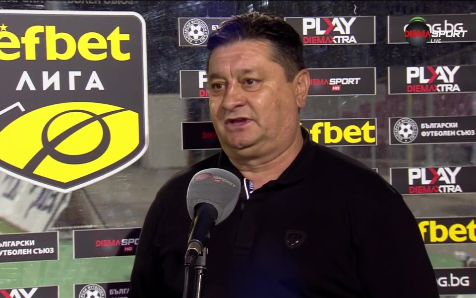 Предводителят на Локомотив София – Данило Дончич, призова, че не