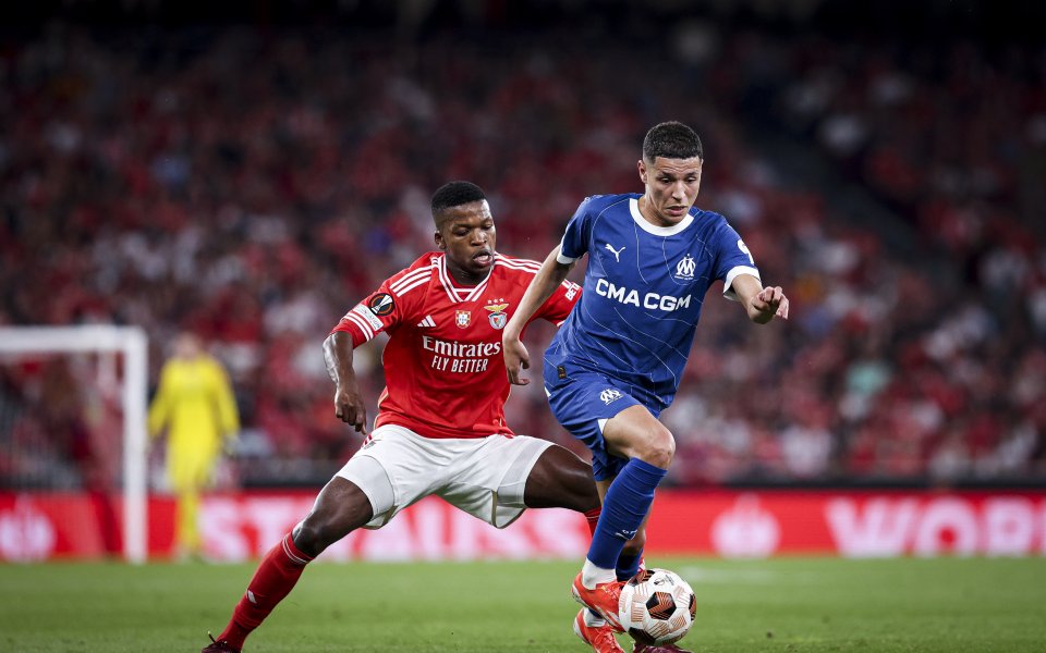 Отборът на Бенфика победи с 2:1 Олимпик Марсилия в първия двубой