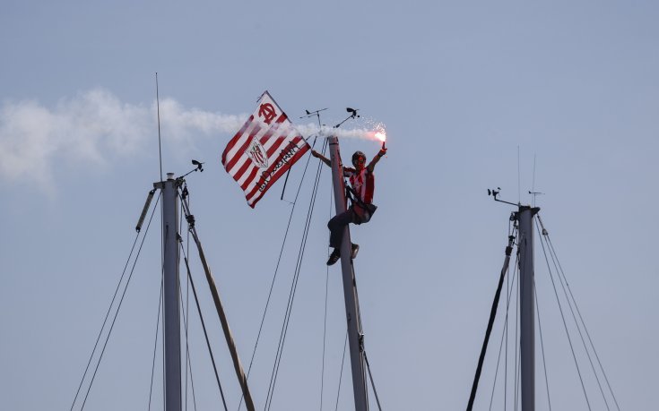 Уникални снимки: вижте парада на Атлетик Билбао след спечелената купа