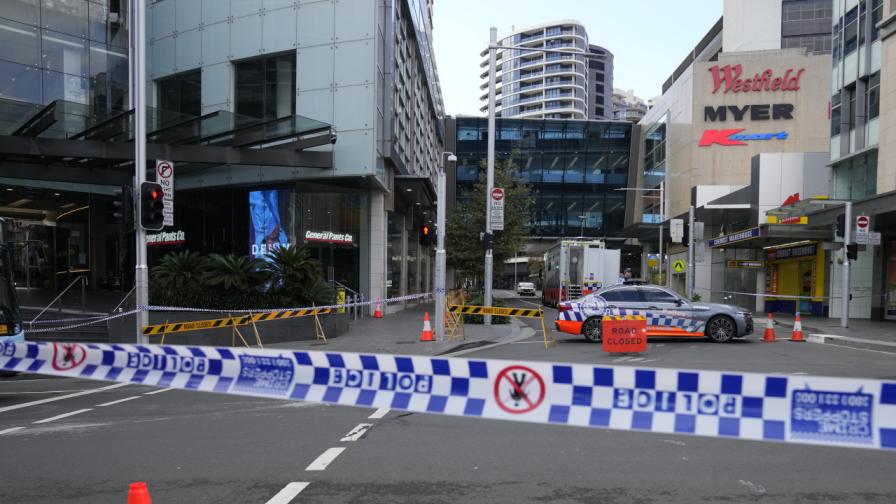 Атаката в Сидни: Полицията разкри името на нападателя, който уби шестима души