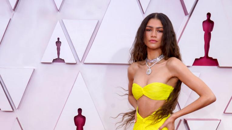  Вдъхновение за бала: Няколко хрумвания за искра и жанр от известните 