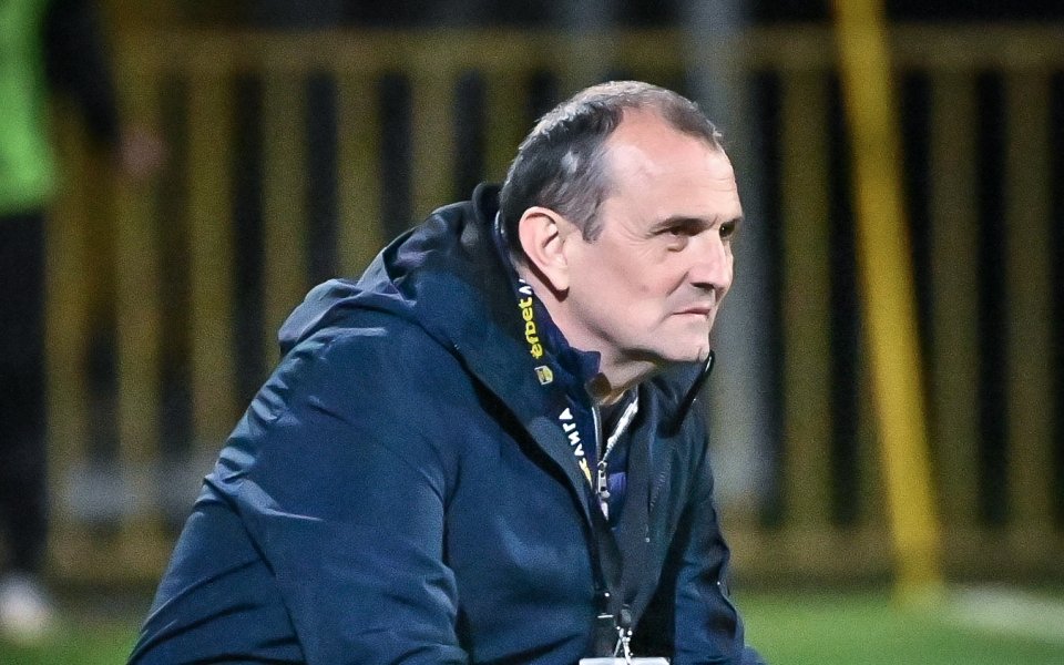 Славия ще стартира плейофите с мач в петъчния ден. Отборът