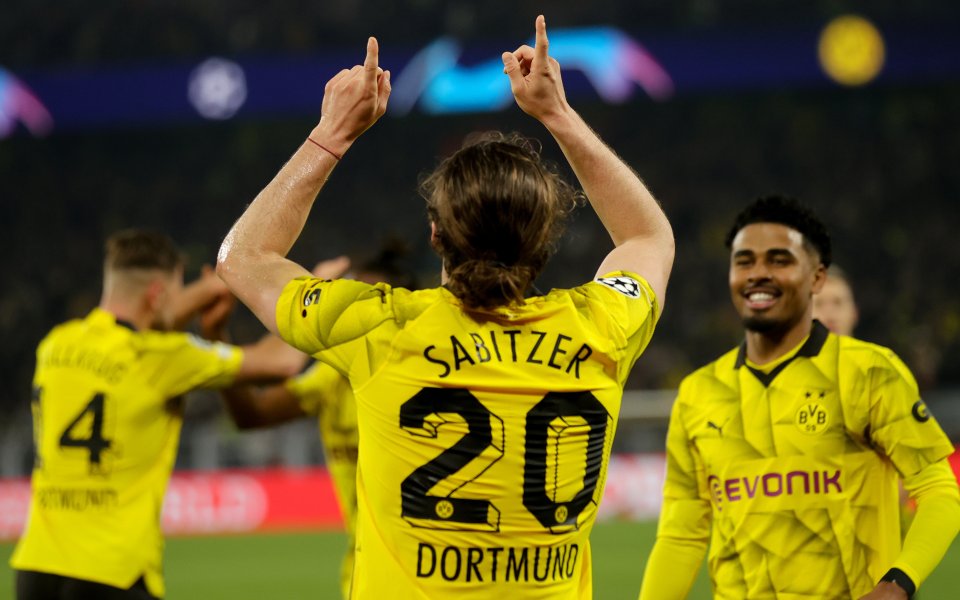 Забицер публикува снимка от жеста си в своя Инстаграм, а