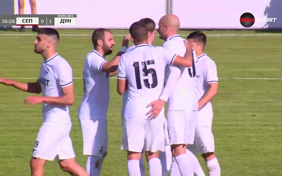 Дунав вкара и втори гол на Септември в мача между