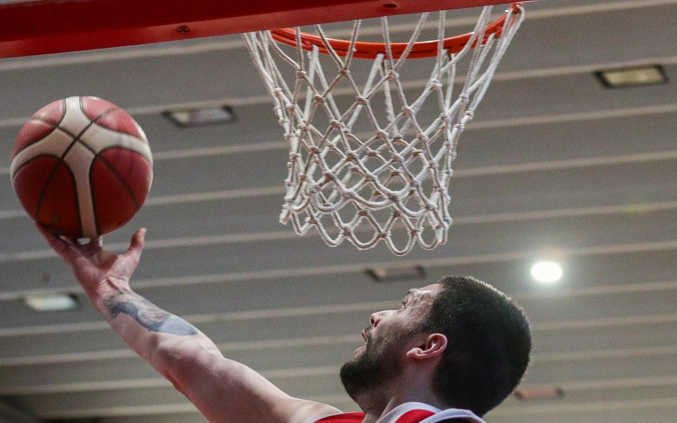 ЦСКА победи Черно море със 105:99 (27:24, 29:20, 19:20, 30:35)