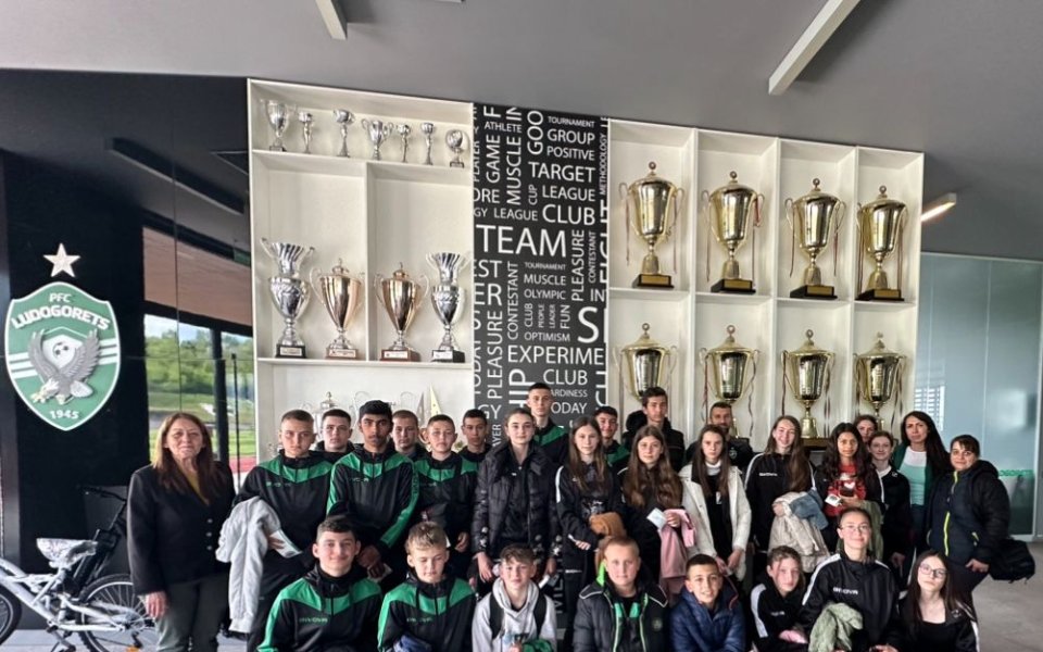 По повод националната програма “Заедно в изкуствата и спорта ученици