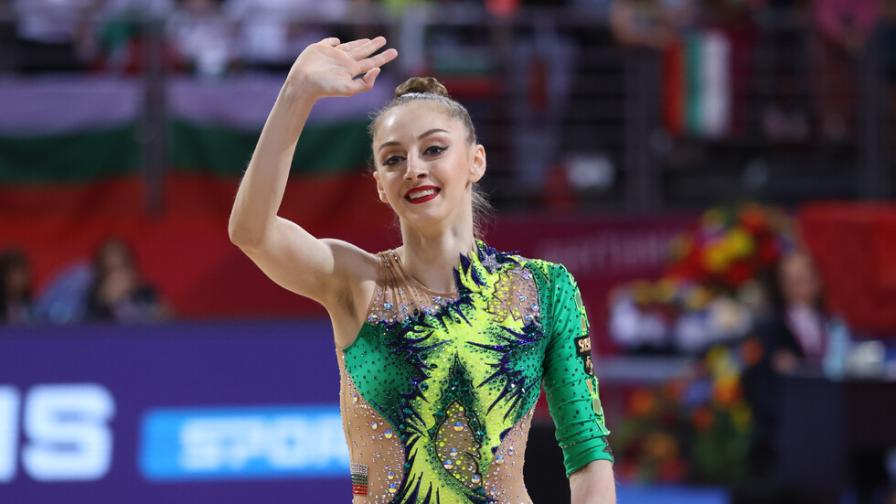 Боряна Калейн взе бронзов медал във финала на обръч на Световната купа в Ташкент