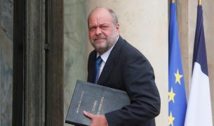 <p>Френският правосъден министър призова за борба с организираната престъпност</p>