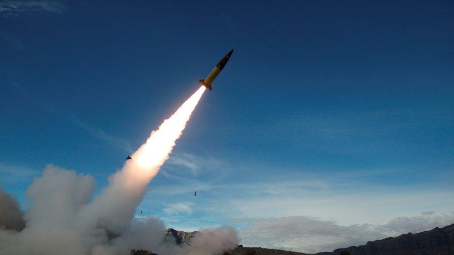 Северна Корея отправи критики към САЩ за доставката на ракети с голям обсег на Украйна